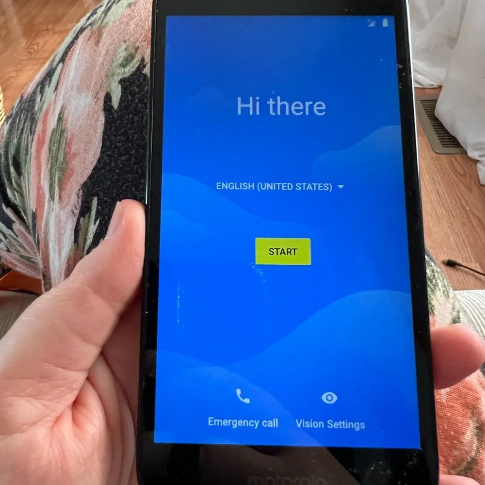 Motorola E5 Go XT 1921-8 Verizon Android Smart Phone